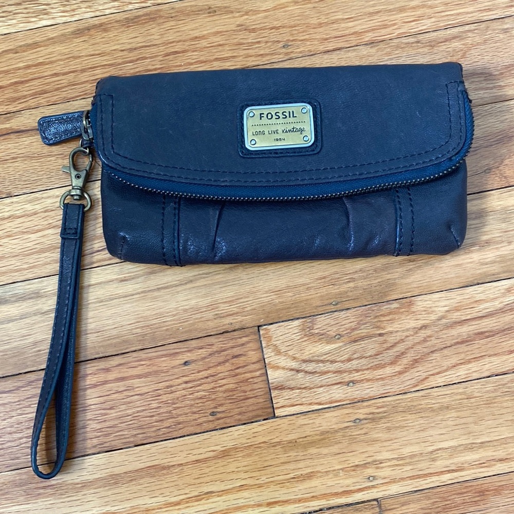 Fossil wallet